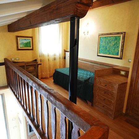 Corte Del Passone Montevecchia Room photo